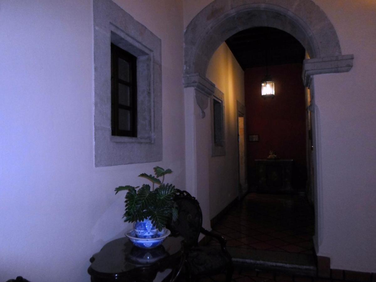 Virrey De Mendoza Hotell Morelia Eksteriør bilde