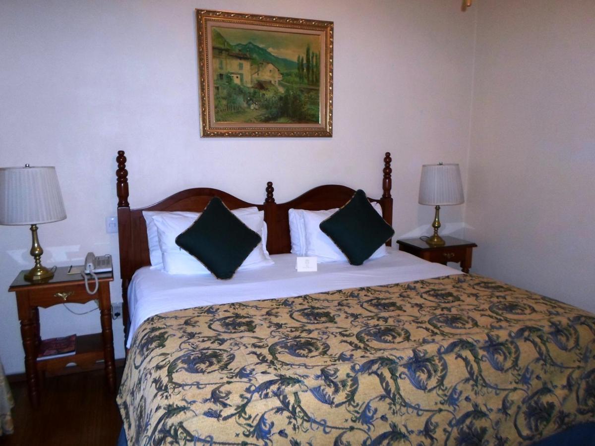 Virrey De Mendoza Hotell Morelia Rom bilde